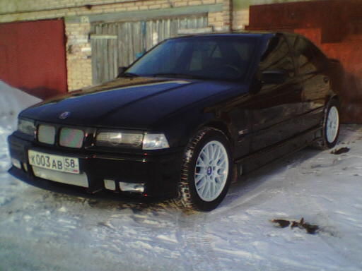 1995 BMW 320I