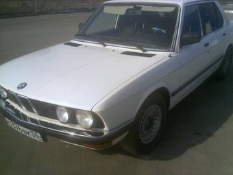 1985 BMW 5-Series Photos