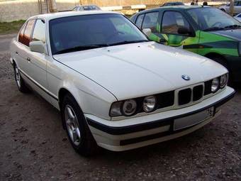 1990 BMW 5-Series Photos