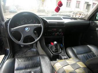 1991 BMW 5-Series Wallpapers