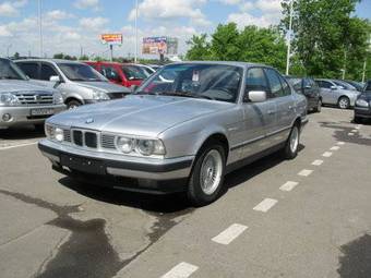 1992 BMW 5-Series Photos