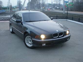 1997 BMW 5-Series Pictures