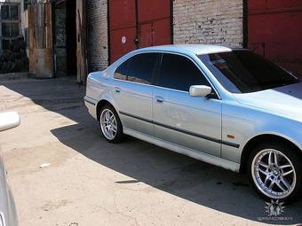 1997 BMW 5-Series Images