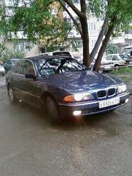 1997 BMW 5-Series Pictures