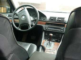 1998 BMW 5-Series Images