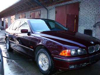 1998 BMW 5-Series Pictures