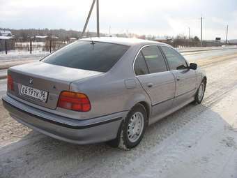 1998 BMW 5-Series Pictures