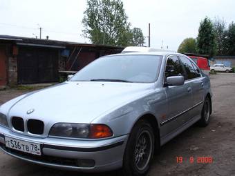 1998 BMW 5-Series Pictures