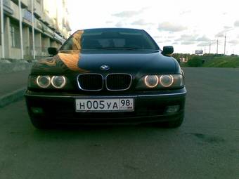 1998 BMW 5-Series Pictures