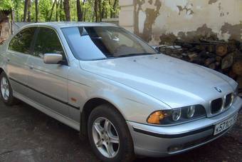 1998 BMW 5-Series Photos