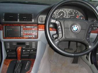 1999 BMW 5-Series Pictures