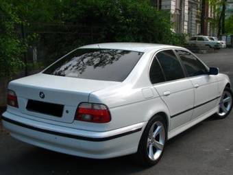 1999 BMW 5-Series Pictures