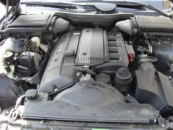 1999 BMW 5-Series Pictures