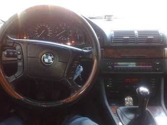 2000 BMW 5-Series Photos