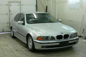 2000 BMW 5-Series Pictures