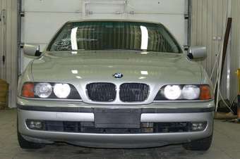 2000 BMW 5-Series Pictures