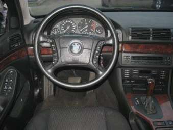 2000 BMW 5-Series Pictures