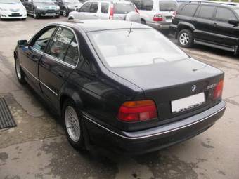 2000 BMW 5-Series Photos