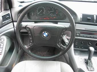 2000 BMW 5-Series Pictures