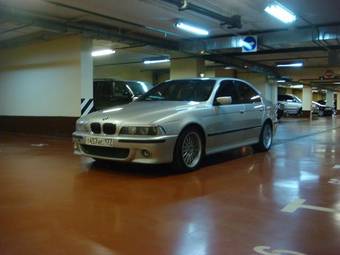 2000 BMW 5-Series Photos