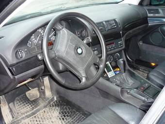 2000 BMW 5-Series Photos