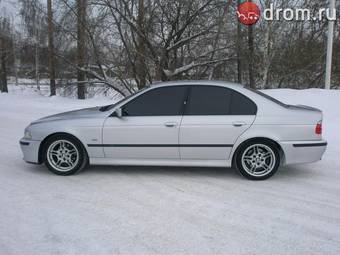 2000 BMW 5-Series Photos
