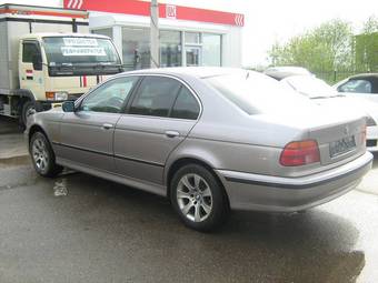 2000 BMW 5-Series Photos