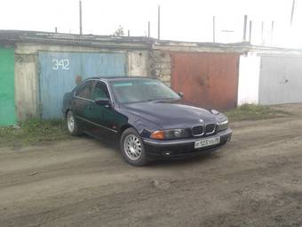 2000 BMW 5-Series Photos