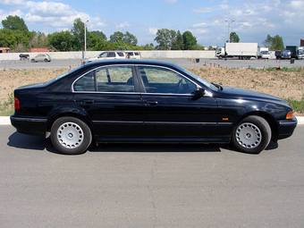 2000 BMW 5-Series Pictures