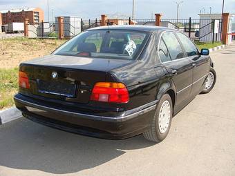 2000 BMW 5-Series Photos