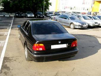 2000 BMW 5-Series Photos