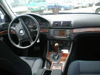 2000 BMW 5-Series Photos