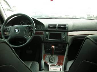2000 BMW 5-Series Pictures