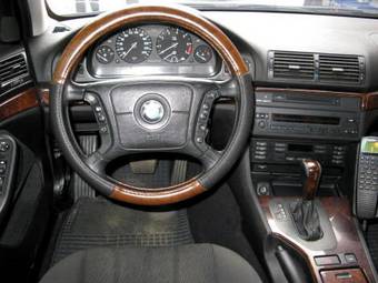 2000 BMW 5-Series Photos