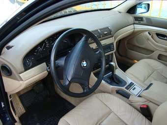 2001 BMW 5-Series Pictures