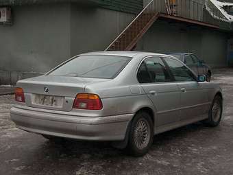 2001 BMW 5-Series Photos