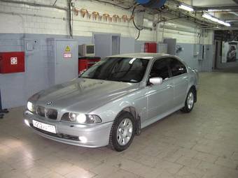 2001 BMW 5-Series Pictures
