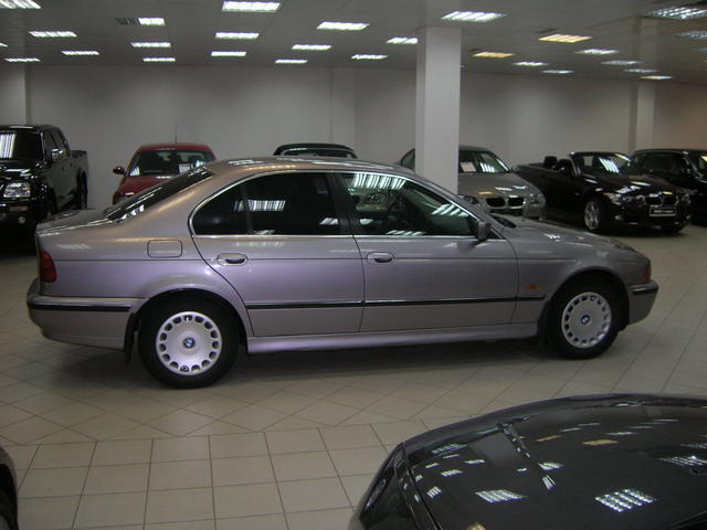 2001 BMW 5-Series