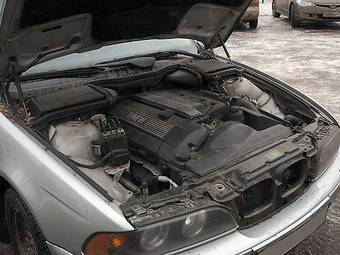 2001 BMW 5-Series Pictures