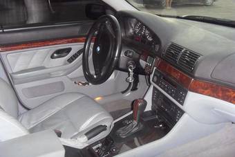 2001 BMW 5-Series Pictures