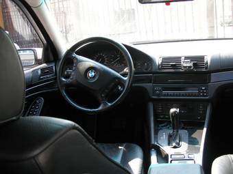 2001 BMW 5-Series Photos