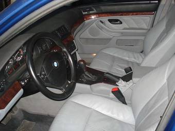 2001 BMW 5-Series Pictures