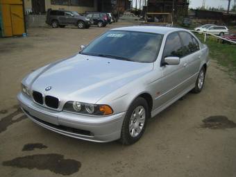 2001 BMW 5-Series Pictures