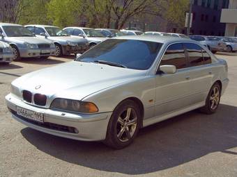 2001 BMW 5-Series Photos