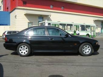 2001 BMW 5-Series Pictures