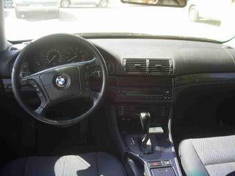 2001 BMW 5-Series Pictures
