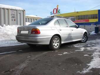 2002 BMW 5-Series Photos