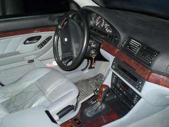 2002 BMW 5-Series Pictures