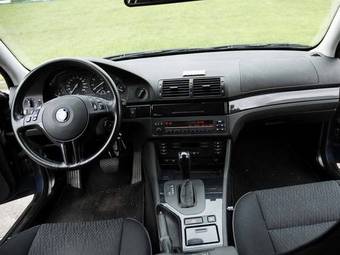 2002 BMW 5-Series Photos