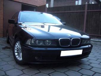 2002 BMW 5-Series Photos